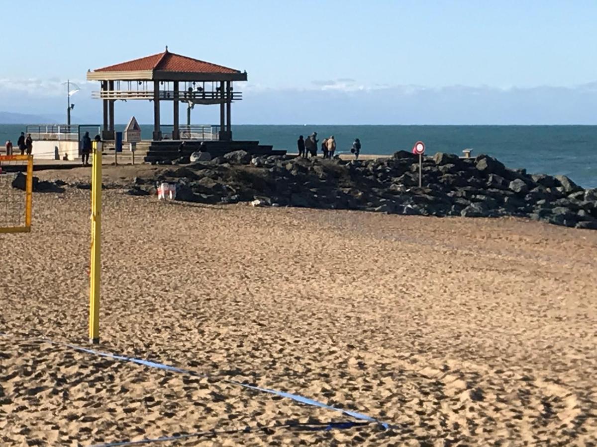 Anglet- Biarritz T3 Dans Residence Avec Piscine Luaran gambar