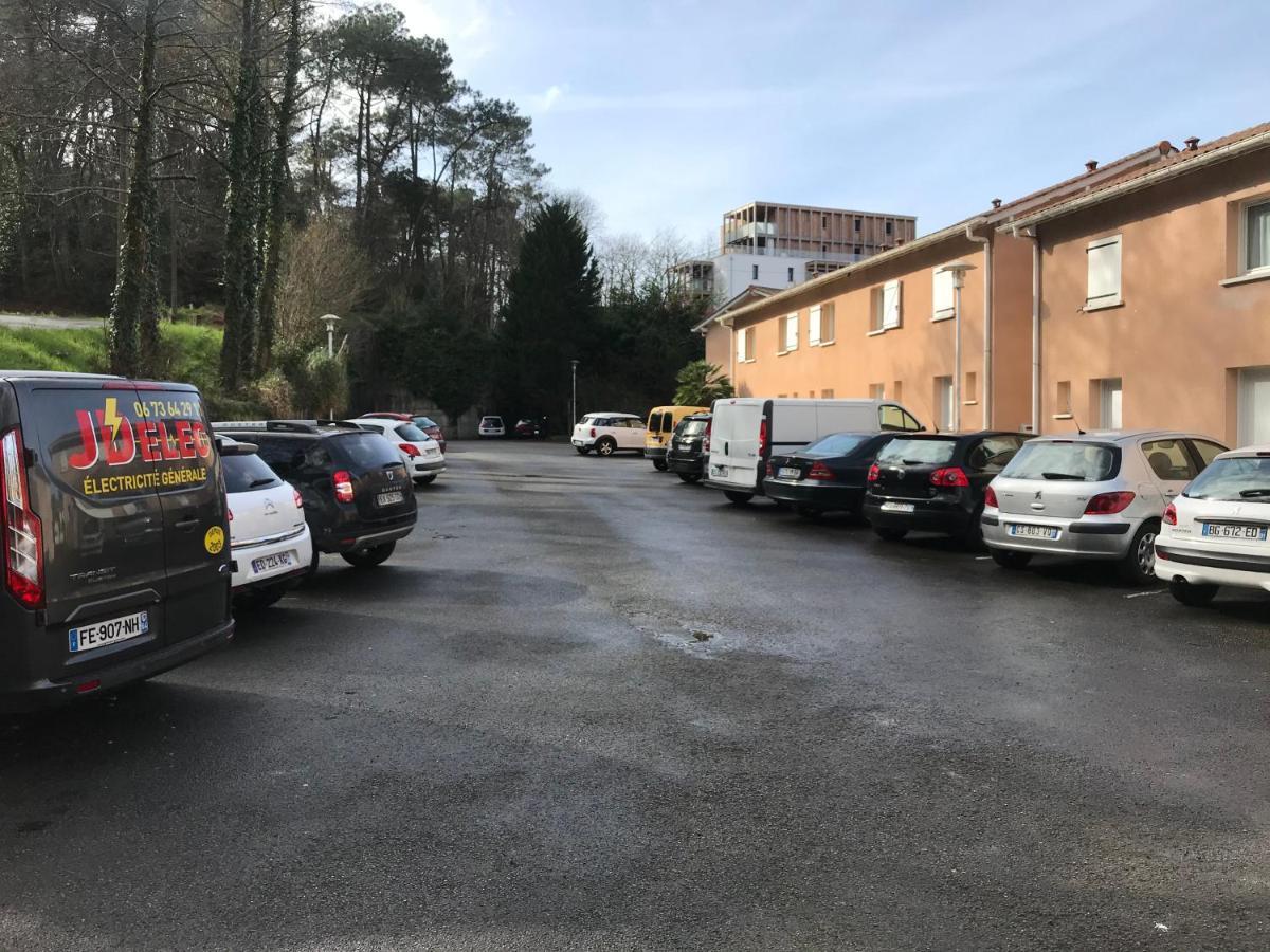 Anglet- Biarritz T3 Dans Residence Avec Piscine Luaran gambar